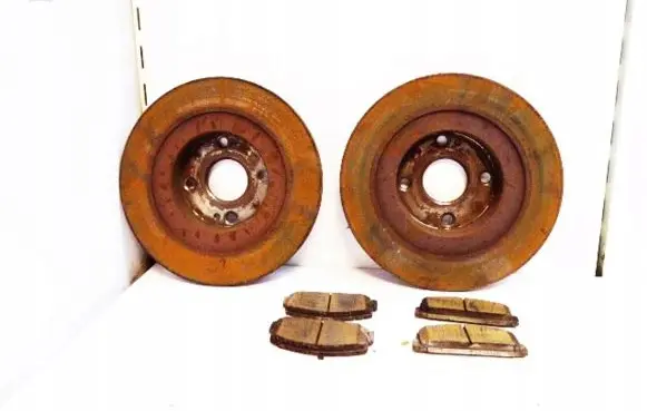 Mazda 323 F Rear brake disc B26Y-26-251
