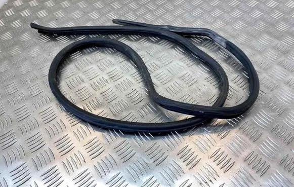 Mercedes-Benz SL R129 Front door rubber seal A1297200178
