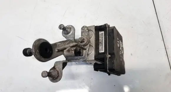 Mercedes-Benz B W245 ABS Pump A0064314612