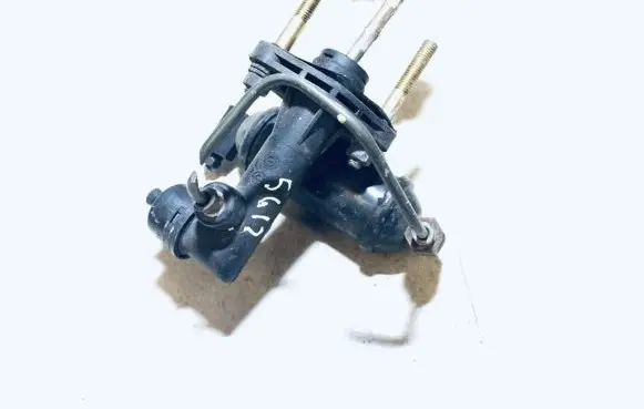 KIA Sorento Clutch master cylinder