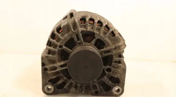 Renault Laguna III Generator/alternator 2543592A