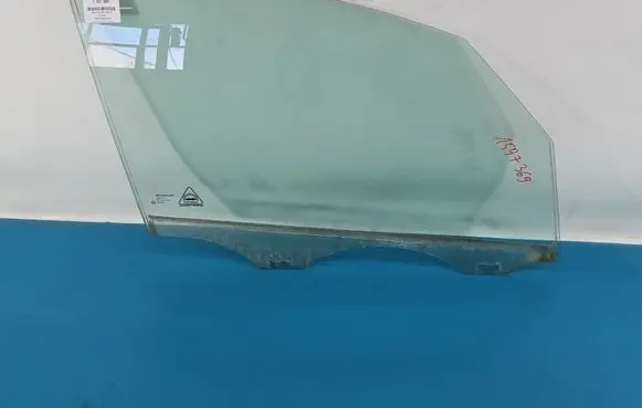KIA Venga Front door window glass four-door IMPRK1597369