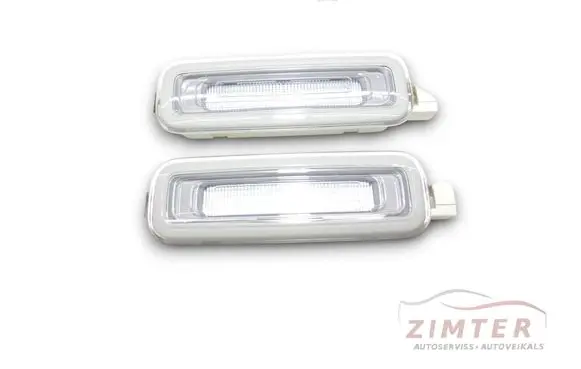 Audi Q3 F3 Front seat light 4M0947105