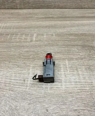 Opel Zafira A Clutch pedal sensor 09185907