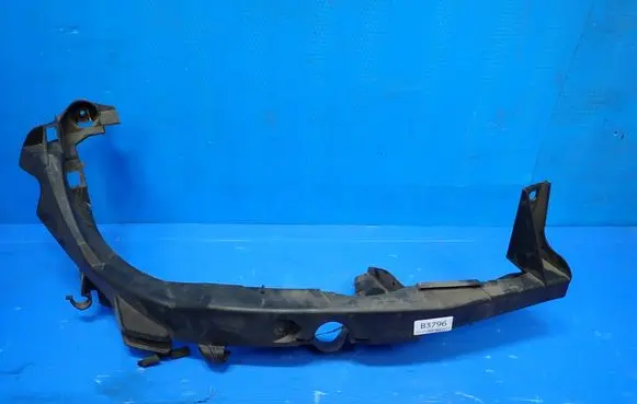 BMW 3 E90 E91 Headlight/headlamp mounting bracket 51117116708 B3796 22944911
