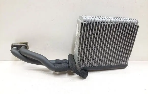 Chrysler PT Cruiser Air conditioning (A/C) radiator (interior) H1601