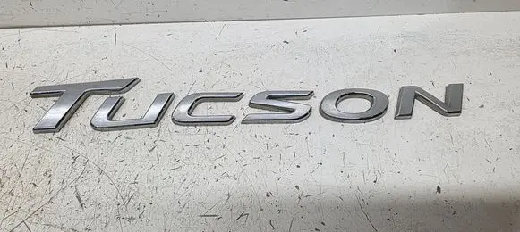 Hyundai Tucson TL Rear loading door model letters 86310D3000