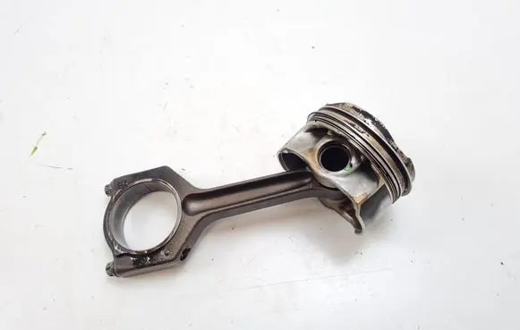 BMW 5 GT F07 Piston with connecting rod 7584125 83996 7576087