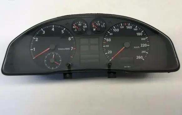 Audi A4 S4 B5 8D Speedometer (instrument cluster) 8D0919033C nr137