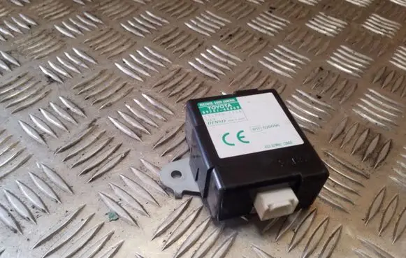 Toyota Avensis Verso Door control unit/module 8974144060 1513007220