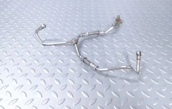Land Rover Defender Turbo turbocharger oiling pipe/hose K6D35K679BC LR125470 LR161061