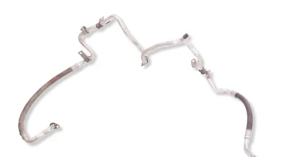 Opel Vivaro Air conditioning (A/C) pipe/hose 924807649R 93459101