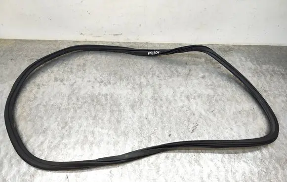 Audi A3 S3 8V Rear door rubber seal (on body) 8V4833721B 240315
