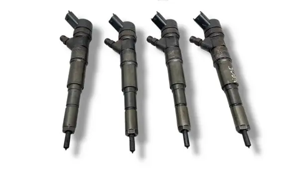 Land Rover Freelander Fuel injectors set 0445110130 7789573