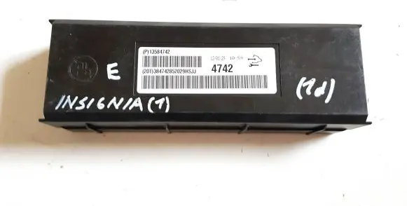 Opel Insignia A Air conditioning/heating control unit 13584742