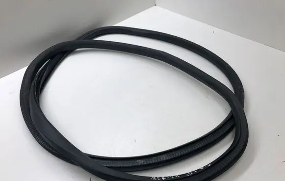 Opel Meriva B Front door rubber seal
