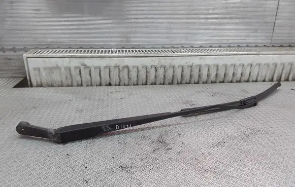 Suzuki Liana Windshield/front glass wiper blade 