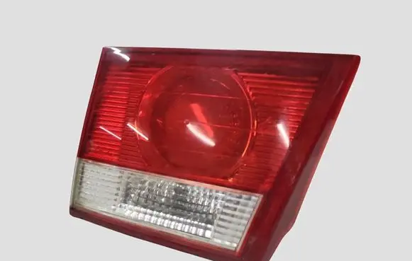 KIA Carens II Tailgate rear/tail lights