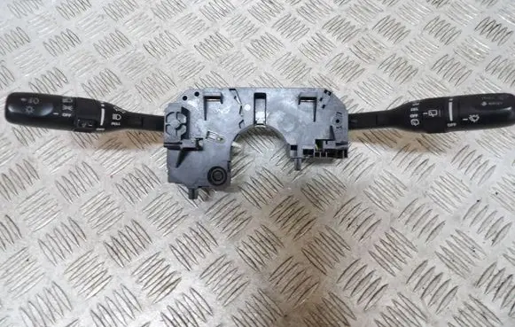 Jeep Cherokee KJ Wiper turn signal indicator stalk/switch P56010133AF