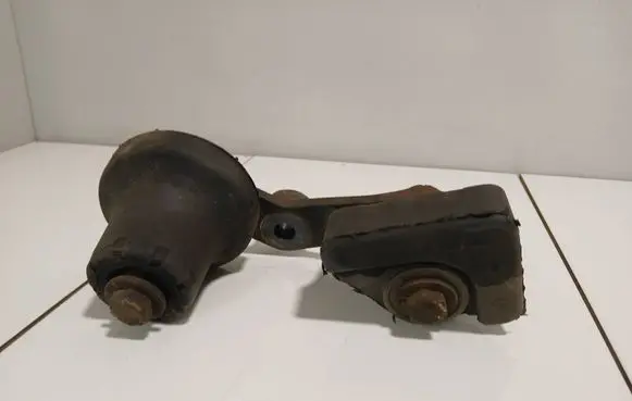 Other rear suspension part