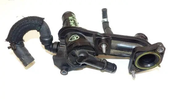 Renault Trafic III (X82) Thermostat housing 110606993R