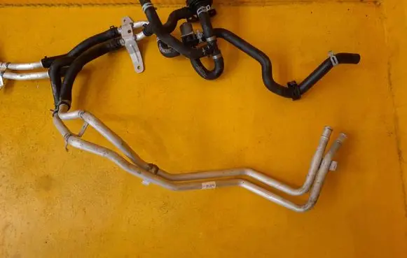 Mercedes-Benz V Class W447 Water pump A2118350364 0392023000