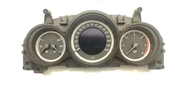 Mercedes-Benz C W204 Speedometer (instrument cluster) A2049004809
