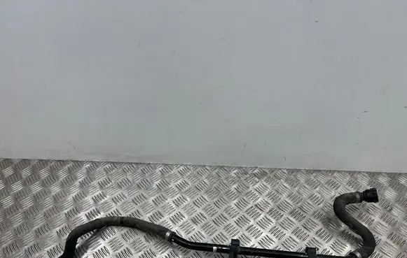 BMW M5 F90 Engine coolant pipe/hose 7856739