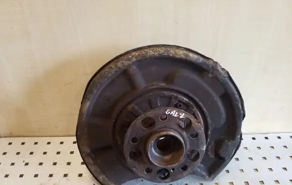Mercedes-Benz CLS C219 Rear wheel hub