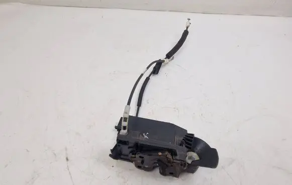 Peugeot 308 Front door lock 9810309580