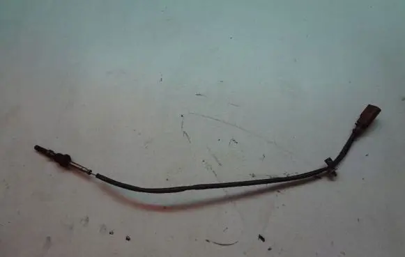 Oil level dip stick