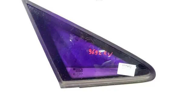 Opel Zafira A Rear side window