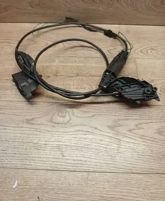 Mercedes-Benz E W211 Curtain motor A2118203942