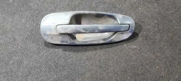 Mitsubishi Sigma Front door exterior handle