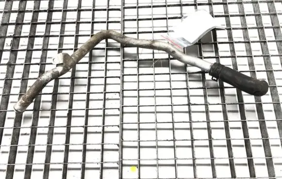 Porsche Cayenne (9PA) Engine coolant pipe/hose 