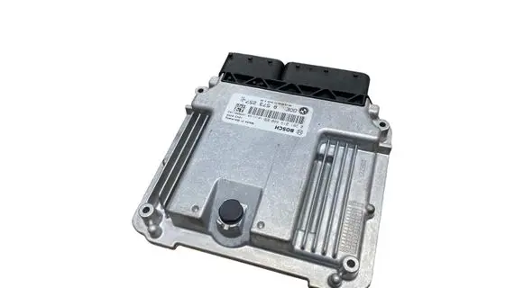 BMW 5 F10 F11 Engine control unit/module 857325701 030853010 0281019680