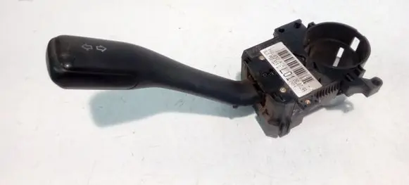 Volkswagen PASSAT B5 Indicator stalk 8L0953513G