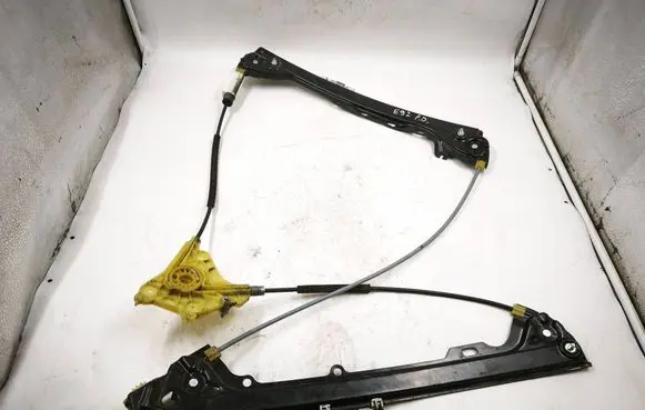 BMW 3 E92 E93 Front door electric window regulator 7191113