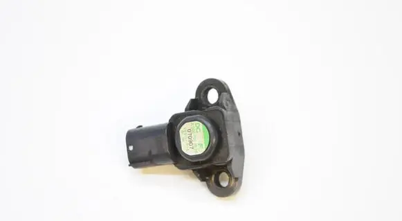 Mercedes-Benz Sprinter W906 Air pressure sensor A0051535028