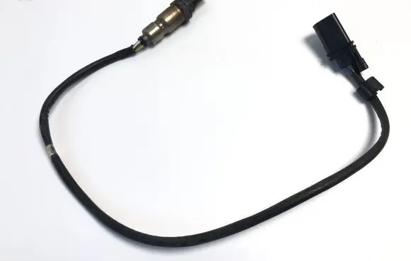 Volkswagen Touran II Lambda probe sensor 03L906262A