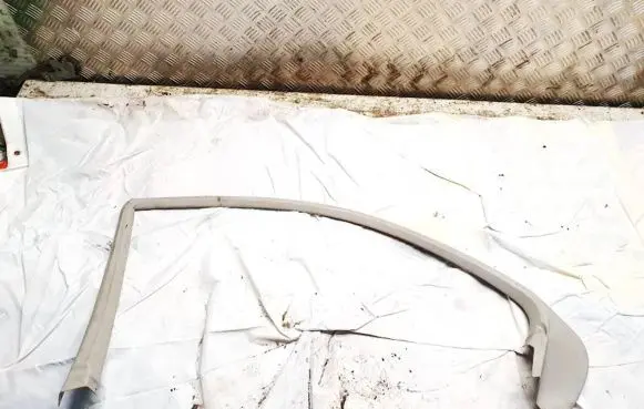 Mercedes-Benz C W203 Other front door trim element a2037350271 1-4468-000