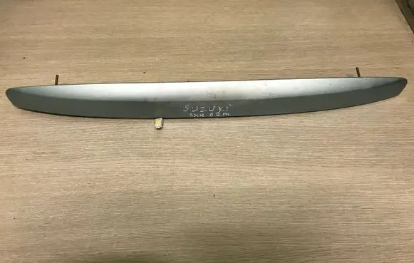 Suzuki SX4 Trunk door license plate light bar 8394179J00