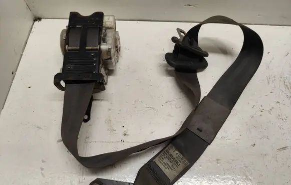 Subaru Forester SF Front seatbelt NSB1085 NSB085SR07 209208302