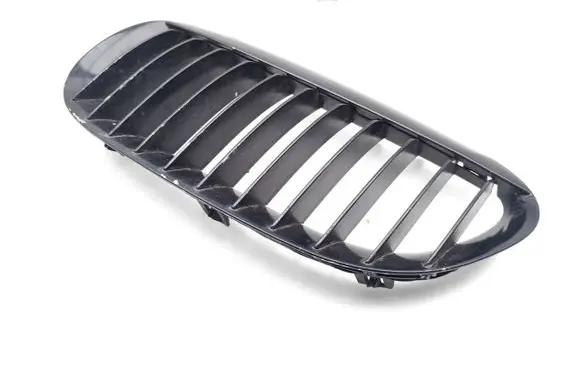BMW 6 E63 E64 Front grill 7077935