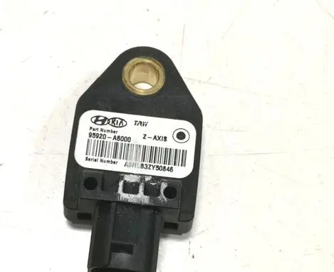 KIA Ceed Airbag deployment crash/impact sensor 95920A6000 A6HLB3ZY50846