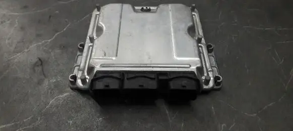 Peugeot 607 Engine control unit/module ECU 0281011393