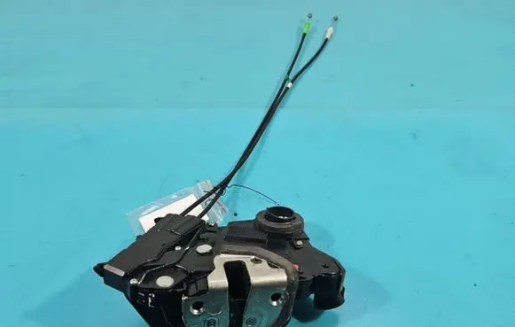 Toyota Prius (XW20) Front door lock IMPRK1391885