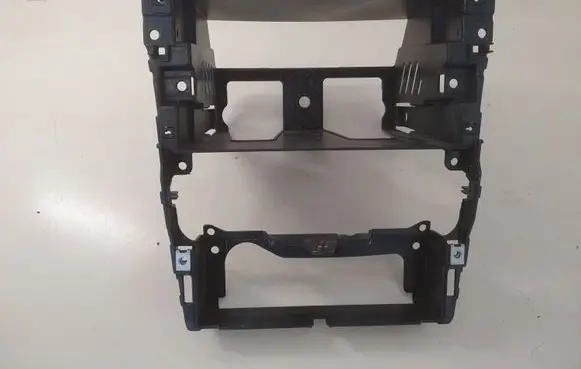 Ford Galaxy Radio/GPS head unit trim 6M2118A998DG
