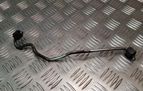 BMW 7 E65 E66 Fuel injector supply line/pipe 