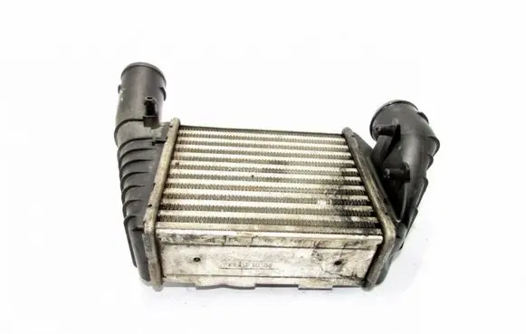 Volkswagen PASSAT B5.5 Intercooler radiator 157561213